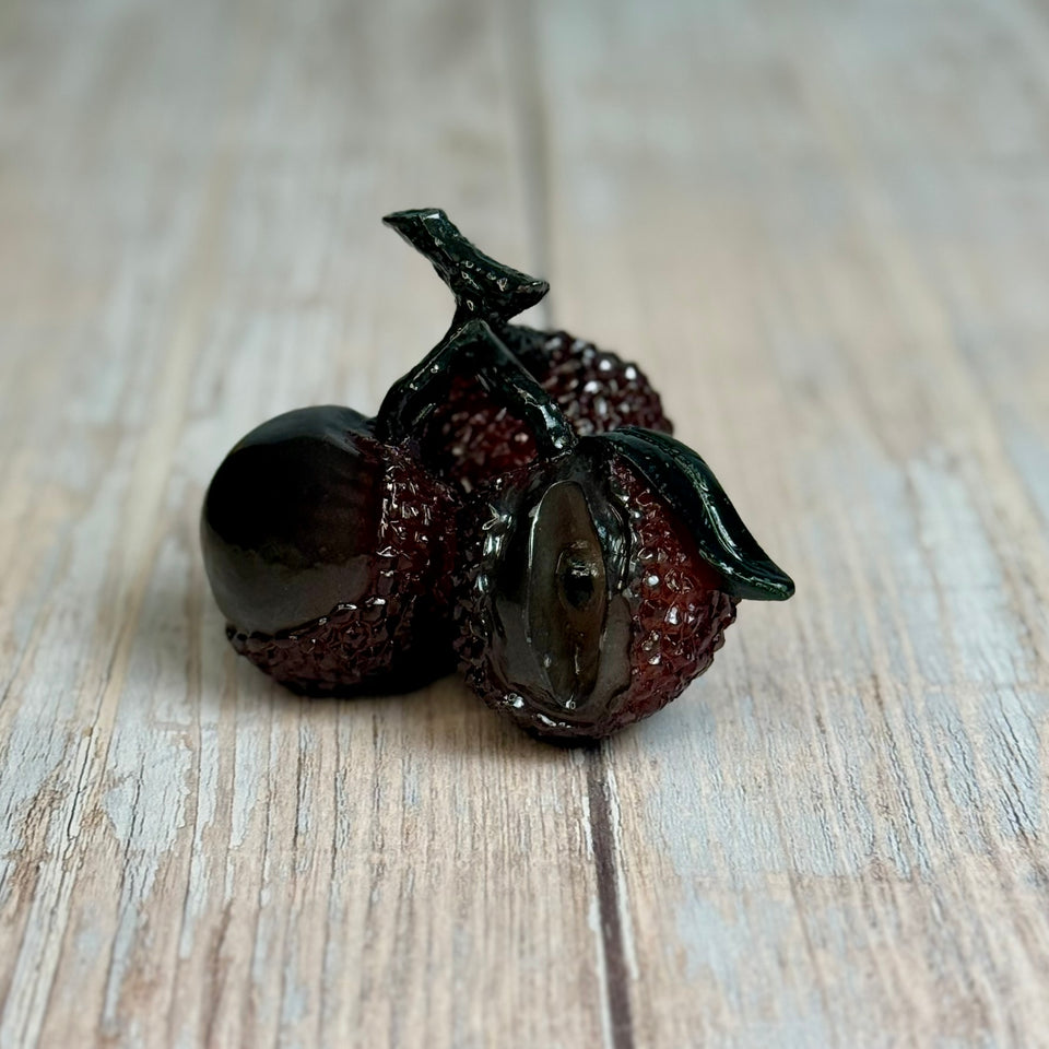 Thermo Figurine for Tea Ceremony "Lychee"