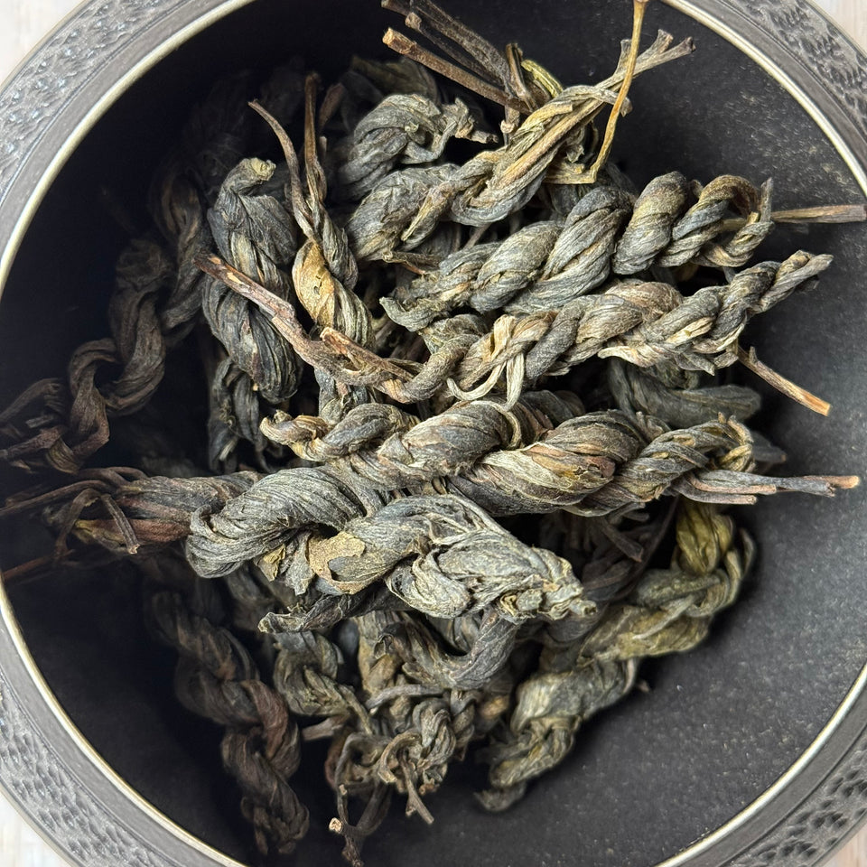 Sheng Pu-erh „Da Xue Shan“ geflochten, 2011, aus Yunnan